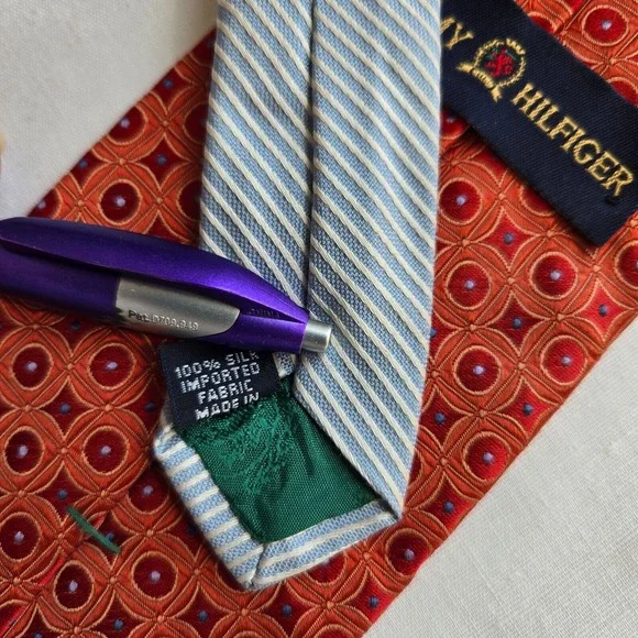 Y2K Tommy Hilfiger Mens Silk Tie 2 Toned‎ Geometric & Repp 58"x3.75" Prepppy USA - Picture 3 of 5